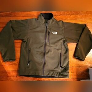 Men's Northface jacket szs